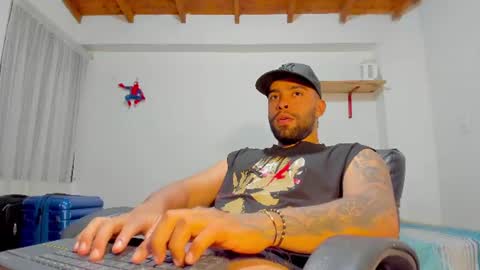 Rmy Steen online show from August 4, 1:34 am