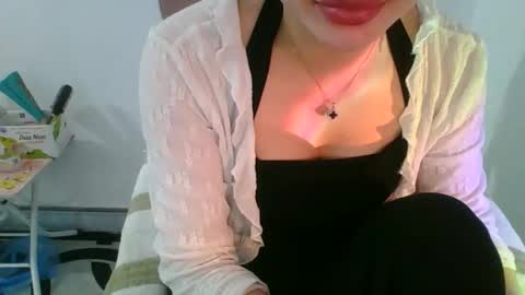 renachin online show from April 23, 12:40 am