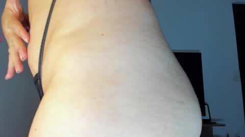 Renata online show from November 30, 2:51 am