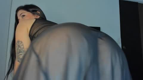 Renata online show from November 15, 4:14 am