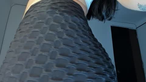 Renata online show from November 19, 2:33 am