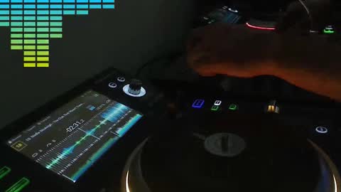 GearPorn online show from February 15, 7:45 pm