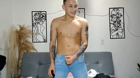 reymasterhot online show from March 5, 10:30 pm