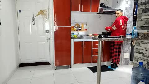 reymasterhot online show from March 4, 7:44 pm