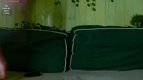 Reze online show from March 12, 11:03 am