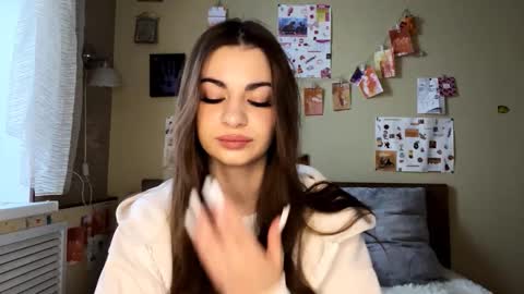 Anna online show from October 28, 10:38 am