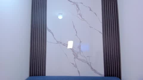 Riana online show from November 30, 6:09 am