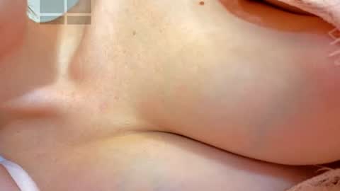 Ria Woods online show from July 25, 7:01 pm