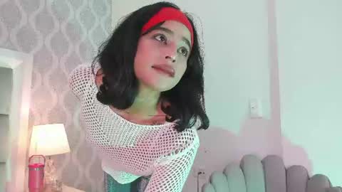 riby  online show from July 29, 8:53 pm
