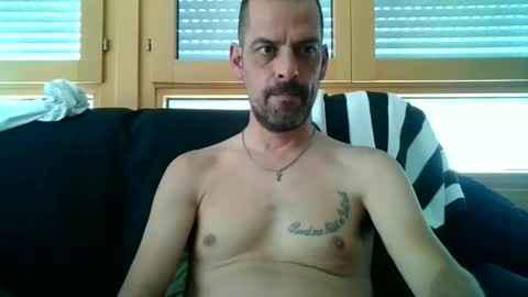 ricardohawtin online show from May 25, 4:57 pm