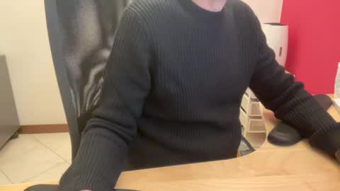 riccardofortis online show from January 8, 5:37 pm