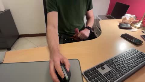 riccardofortis online show from December 22, 5:52 pm