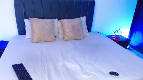 Richard online show from February 28, 10:06 pm