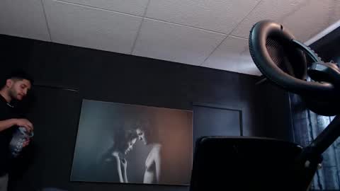 Ricardo online show from November 22, 2:48 pm