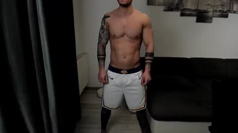 RichardDarell online show from October 26, 5:41 am