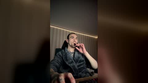 richiekash online show from May 16, 12:18 am