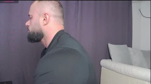 Snapshot of rickymiami1 chatting on October 4, 8:17 pm rickymiami1 online show from October 4, 8:17 pm