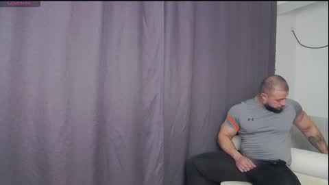 rickymiami1 online show from December 20, 7:32 pm