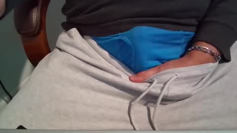 Snapshot of ricric5 chatting on January 13, 5:02 pm ricric5 online show from January 13, 5:02 pm