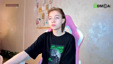 rihanna_walker online show from November 21, 1:36 am