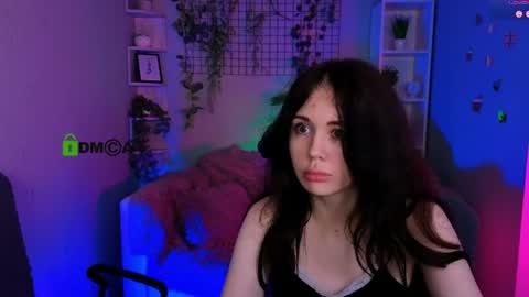 Meow online show from June 13, 7:24 pm