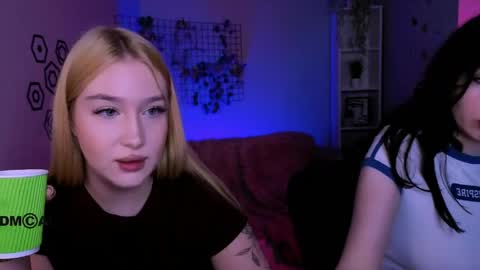 Meow online show from April 26, 7:11 pm
