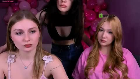 Meow online show from February 11, 8:45 pm