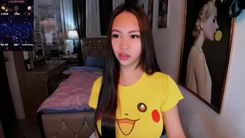 Riley online show from September 17, 8:01 pm