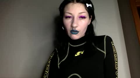 rina_the_great online show from December 3, 3:02 pm