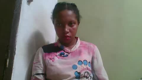 rinah654271 online show from April 25, 1:41 pm