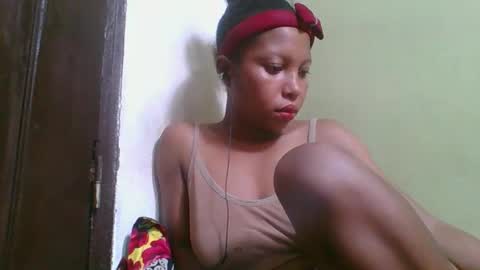 rinah654271 online show from March 17, 7:13 am