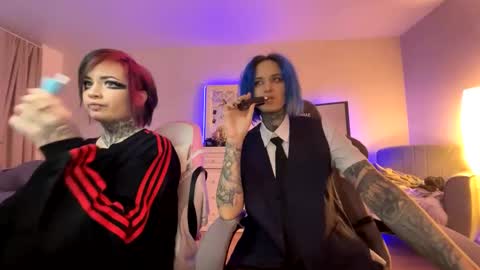 Snapshot of ripper_66 chatting on December 21, 1:10 pm DianaBrite fansl y online show from December 21, 1:10 pm