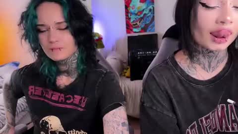   DianaBrite            fansl y online show from June 23, 3:18 pm