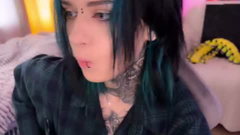   DianaBrite            fansl y online show from June 26, 1:27 pm