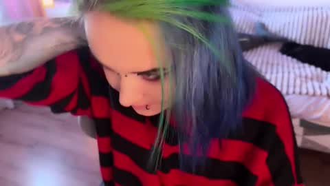 Snapshot of ripper_66 chatting on October 3, 1:52 pm DianaBrite fansl y online show from October 3, 1:52 pm