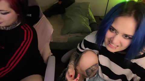 Snapshot of ripper_66 chatting on December 26, 6:54 pm DianaBrite fansl y online show from December 26, 6:54 pm