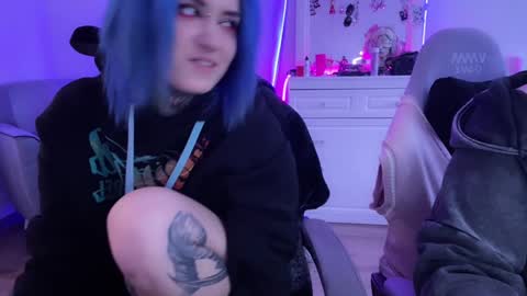 Snapshot of ripper_66 chatting on January 9, 11:36 am DianaBrite fansl y online show from January 9, 11:36 am