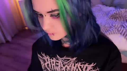 Snapshot of ripper_66 chatting on October 16, 5:23 pm DianaBrite fansl y online show from October 16, 5:23 pm