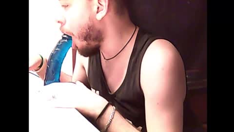 rivenderrr online show from February 17, 5:25 am