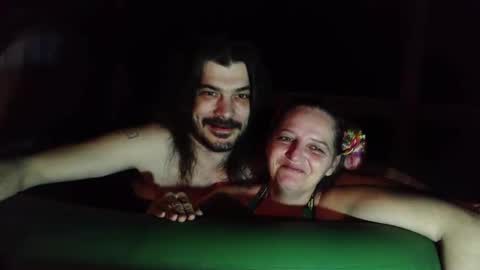 roaminghippies online show from March 7, 6:46 am