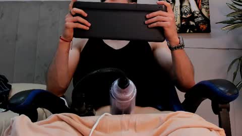 Roan Birkin online show from June 19, 7:53 pm