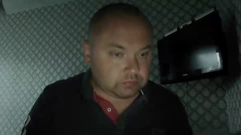 rob18997 online show from March 23, 4:12 pm