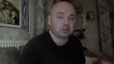 rob18997 online show from November 3, 7:59 pm