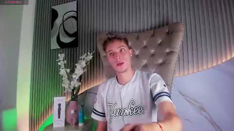 Robbin online show from June 20, 4:40 am