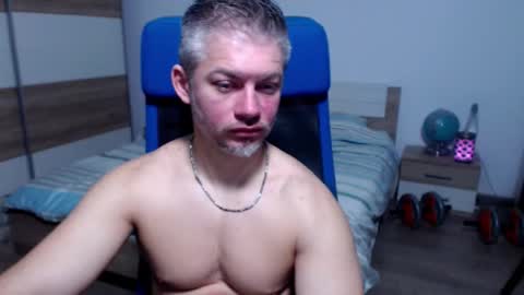 robbyshawz online show from December 22, 5:25 am