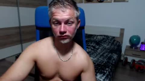 robbyshawz online show from July 13, 5:33 am