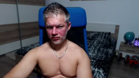 robbyshawz online show from July 15, 5:02 am