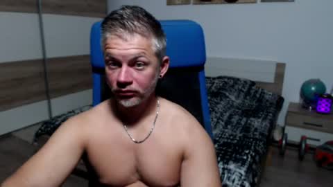 robbyshawz online show from July 7, 4:14 am