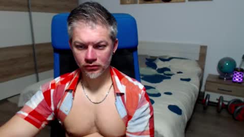 robbyshawz online show from March 2, 5:19 am