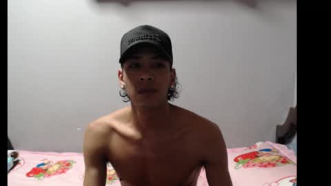 robert_kingg online show from December 20, 8:54 am